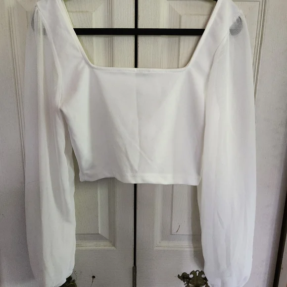 Womens Elegant White Sheer Sleeve Crop Top - Picture 10 of 10